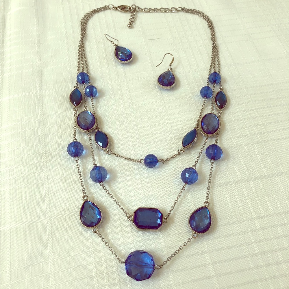 Necklace/Earring set